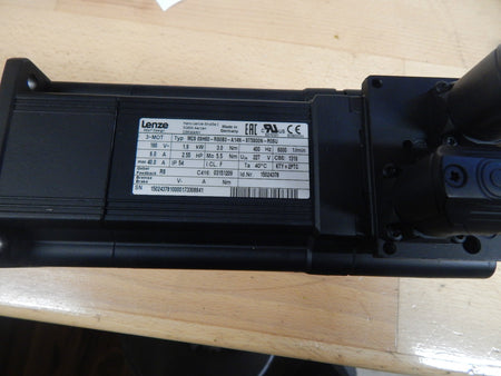 LENZE Servomotor MCS 09H60-RS0B0-A14N-ST5S00N-R0SU OVP 