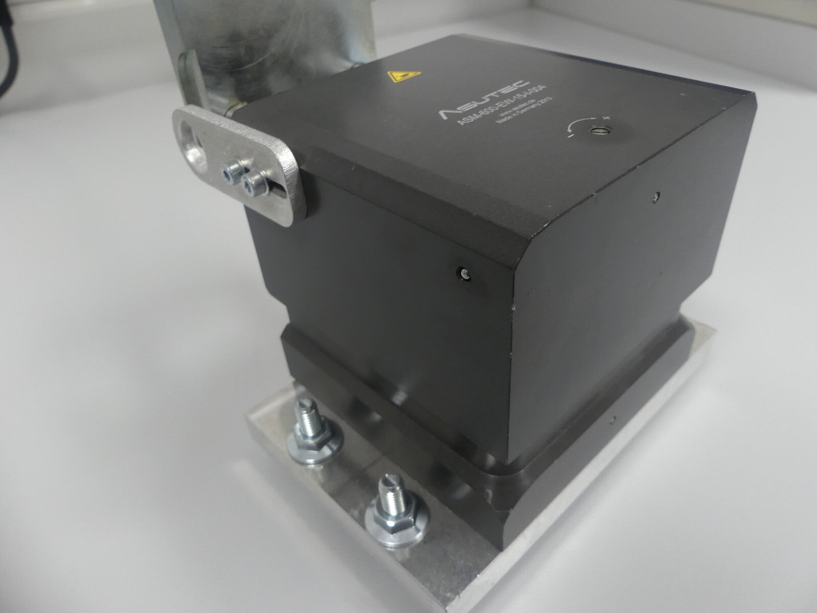 ASUTEC ASM-600-EW-15-I-004
