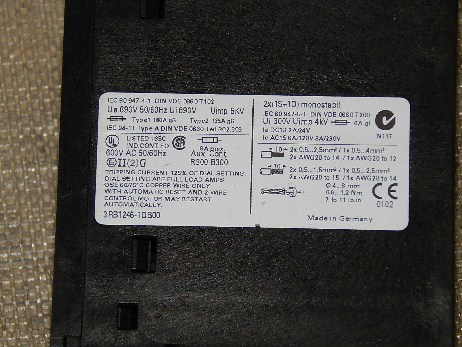 SIEMENS  3RB1246-1QB00  UEBERLASTRELAIS USED