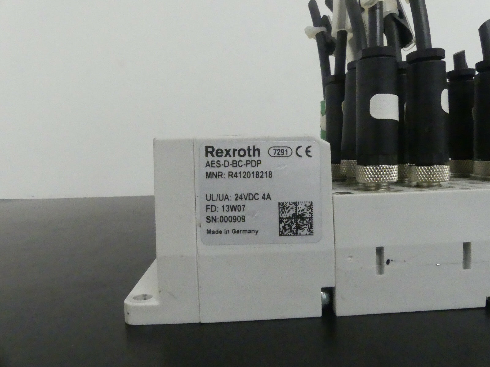 Rexroth AES-D-BC-PDP + 4x AES-D-IO-8DI8M8