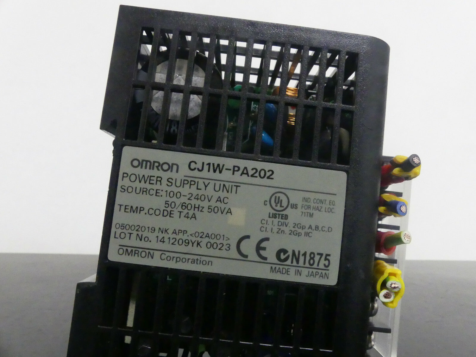 Omron CJ1W-PA202
