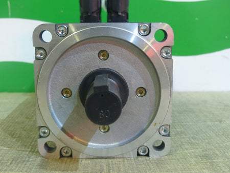 B&R 8LSA43.E1030D500-0 Servomotor