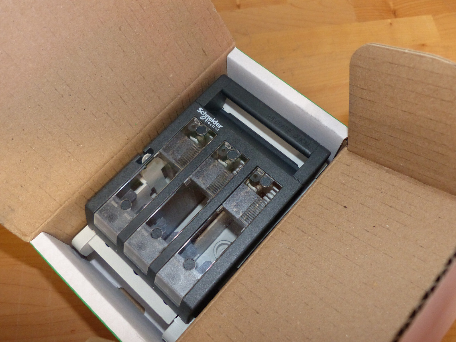 SCHNEIDER LV480800 fupact isf100