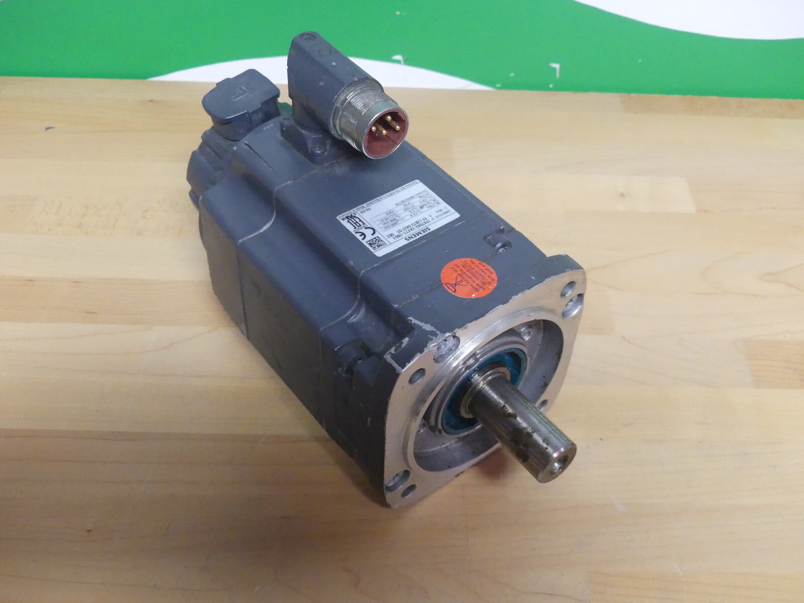 Siemens Servo Motor 1FK7042-2AF71-1RG1 used