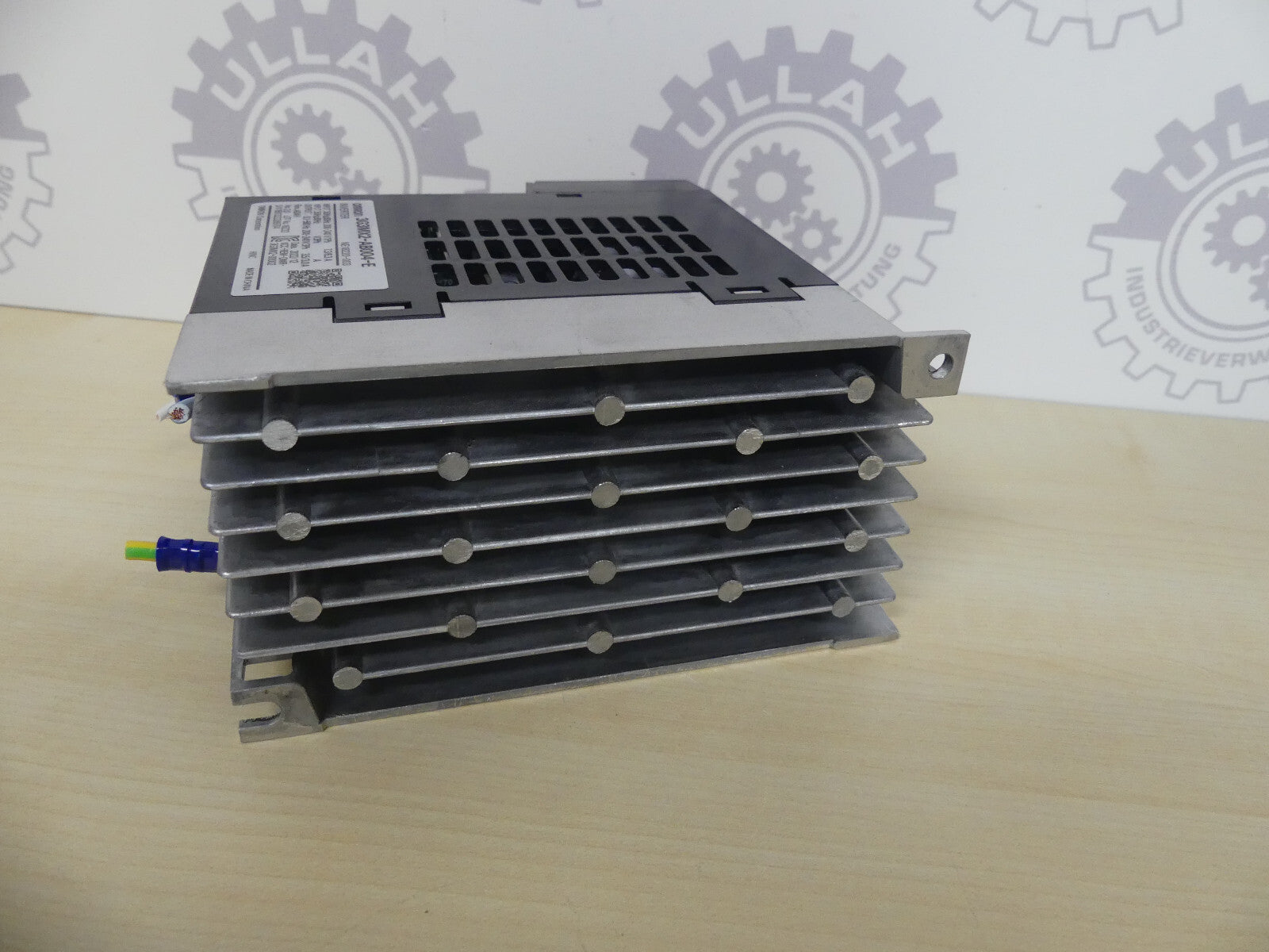 OMRON 3G3MX2-AB004-E, ohne Deckel