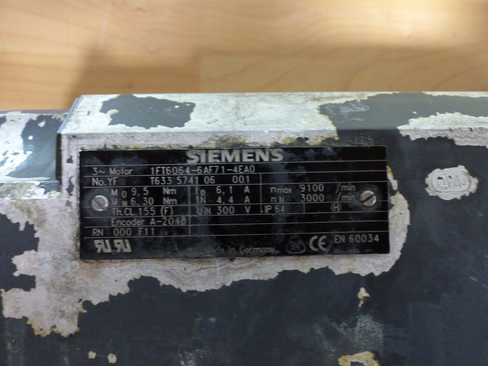 SIEMENS 1FT6064-6AF71-4EA0 used