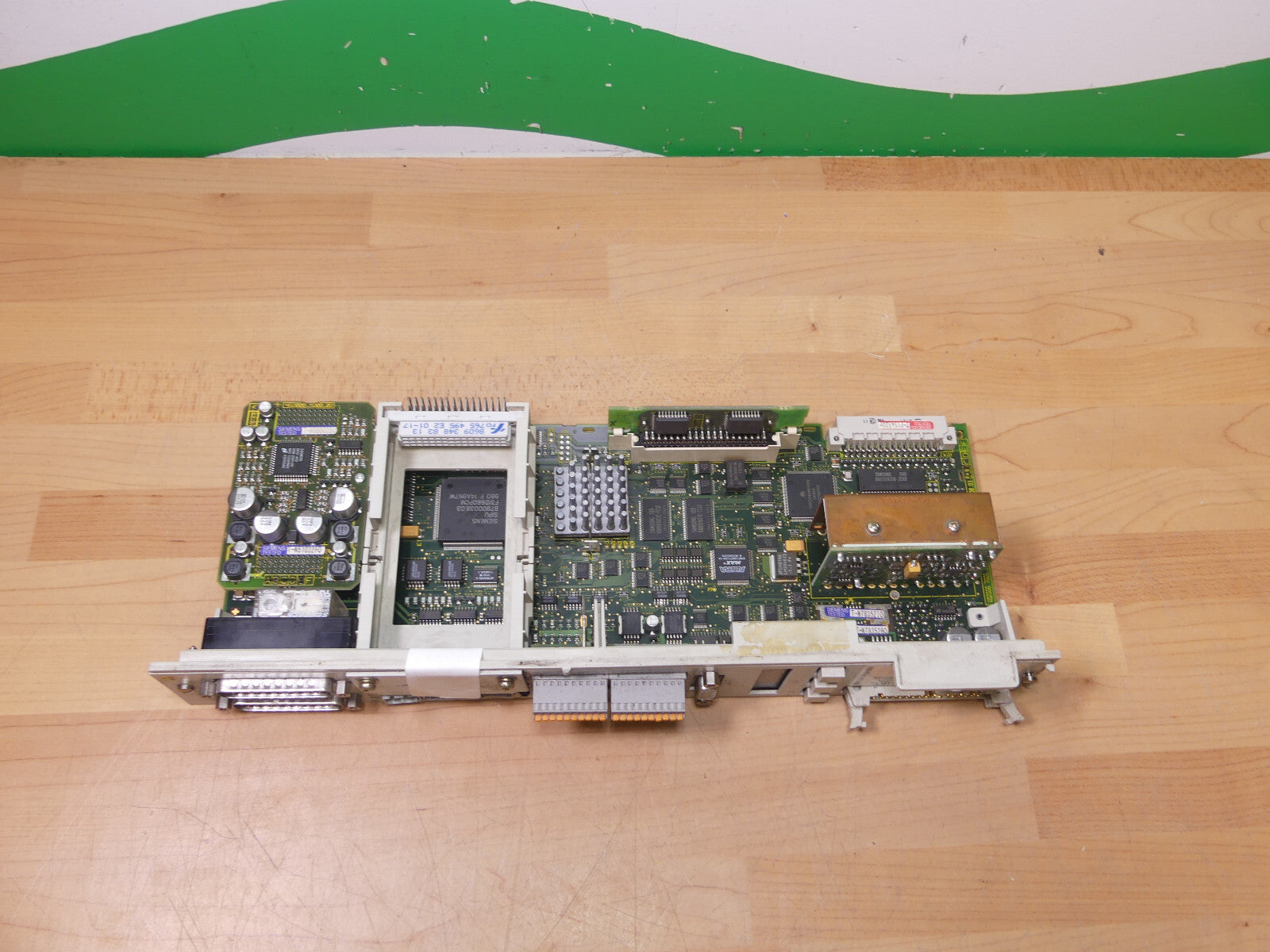 Siemens 6SN1118-0NH00-0BA2 leicht verboegen s.Bilder