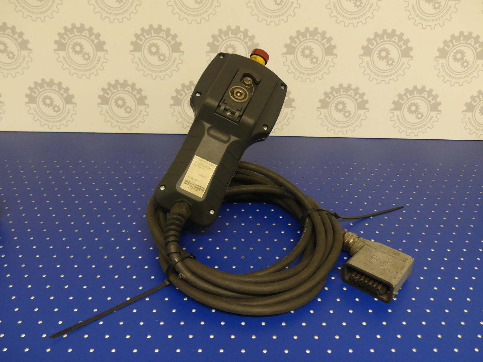 SCHUSTER HT06/1605/220/00050