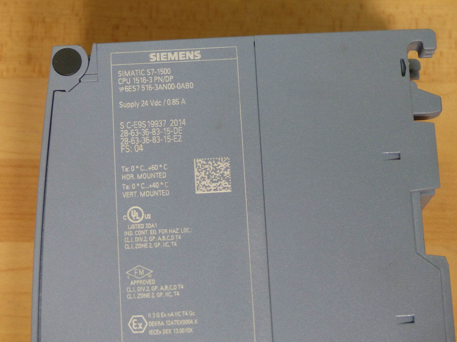 Siemens Simatic S7 6ES7516-3AN00-0AB0 CPU516-3PN/DP  // 6ES7 516-3AN00-0AB0 