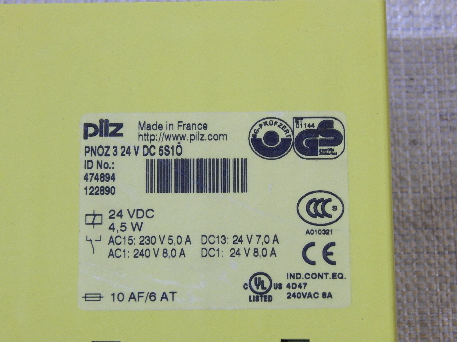 PILZ Zeitrelais PNOZ 3 24V DC 5S1O Sicherheitsschaltgerät 24 VDC 4.5W  Used