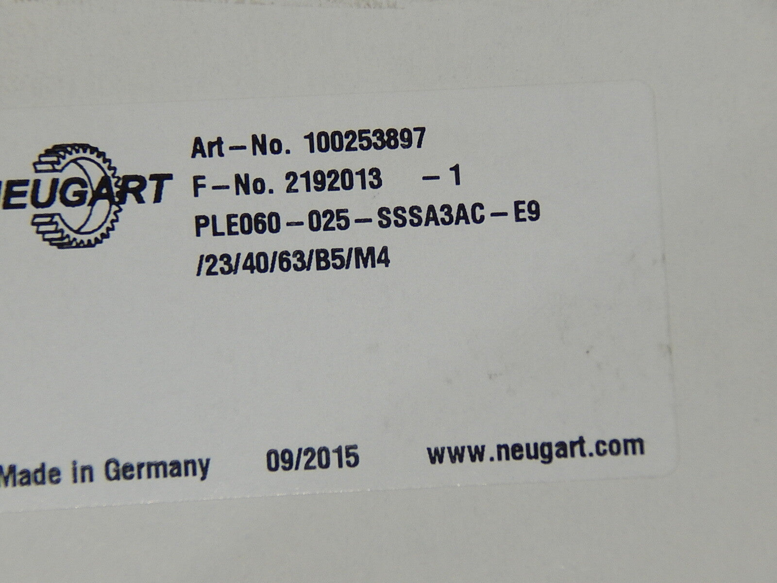 Neugart PLE 60 PLE60 i = 25   100253897 Aufsteckgetriebe  New