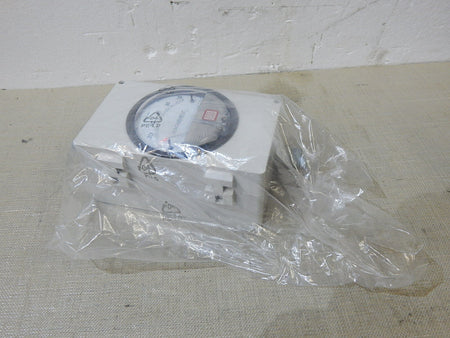 Briem Differenzdruckmessgerät  MD 201 - 10 MB Schaltbereich 0,1 - 1,0 kPa