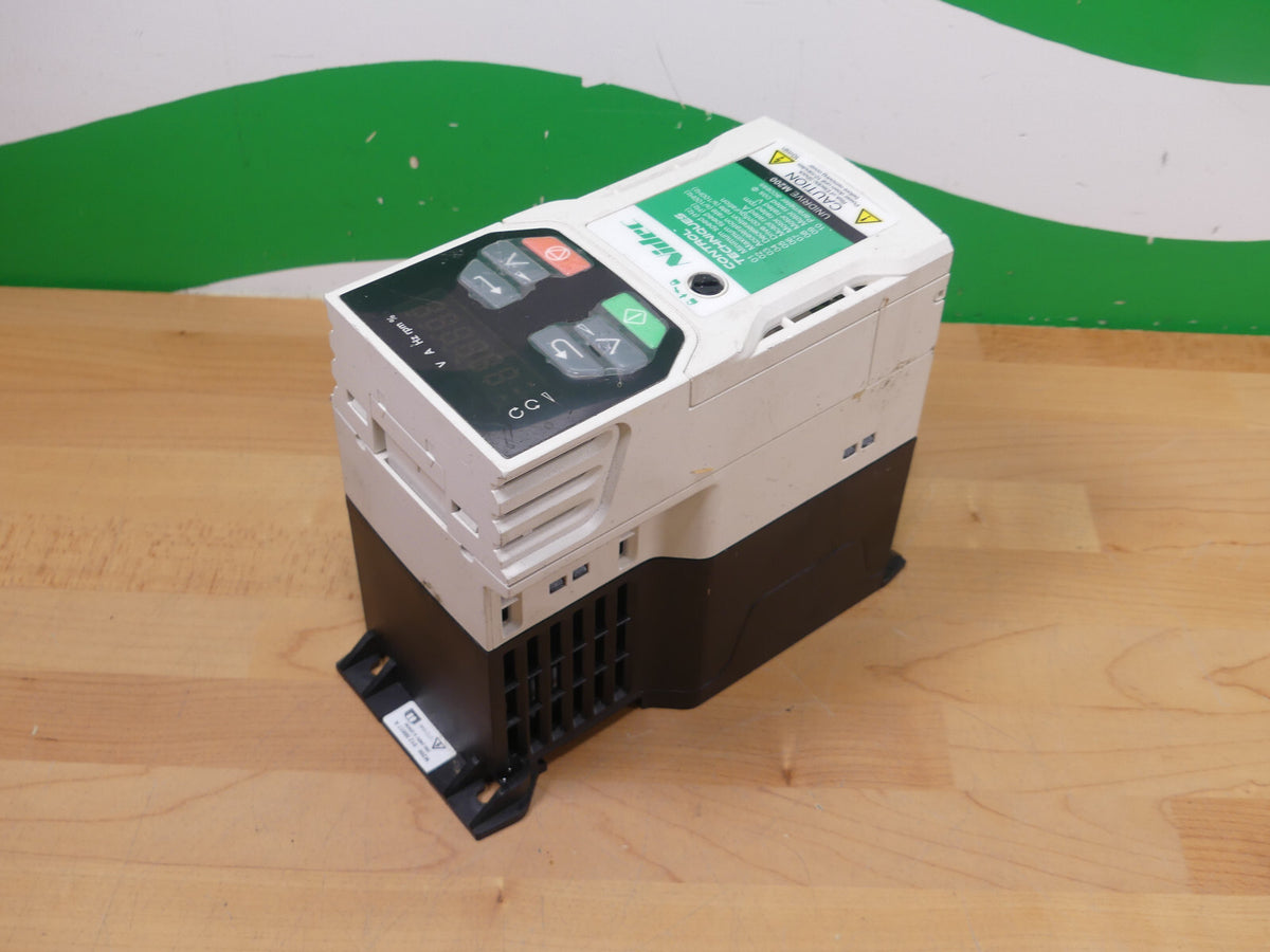 Nidec Unidrive M200-012 00017 A  M200-01200017A