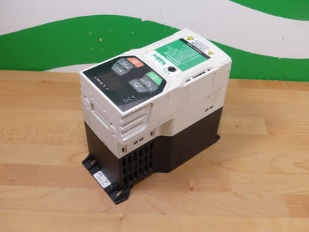 Nidec Unidrive M200-012 00017 A  M200-01200017A