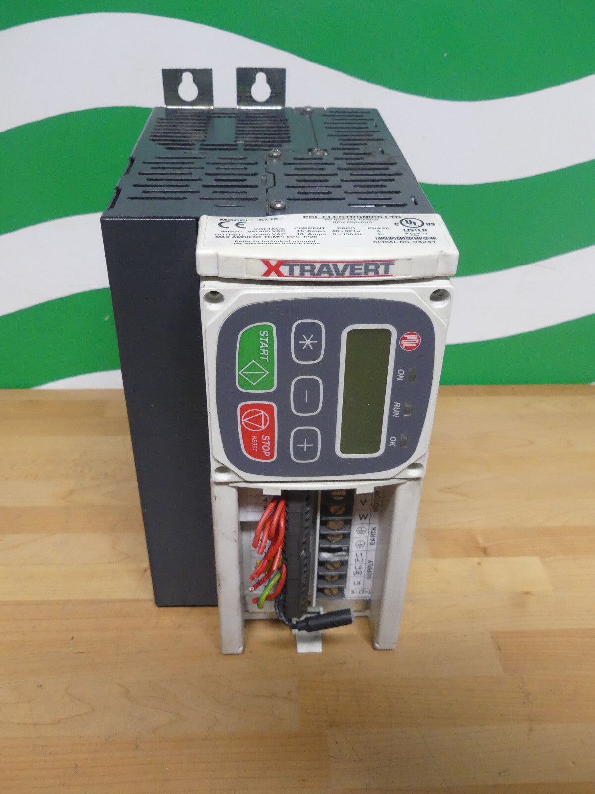 PDL Electronics LTD XTRAVERT X716