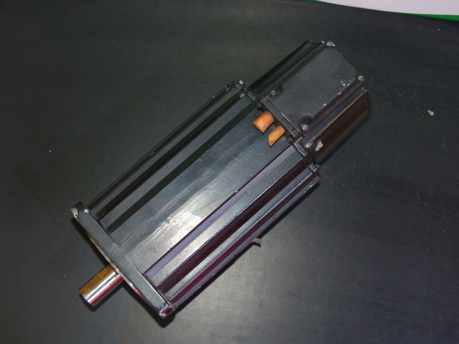 Rexroth MKD090B-058-KG0-KN 