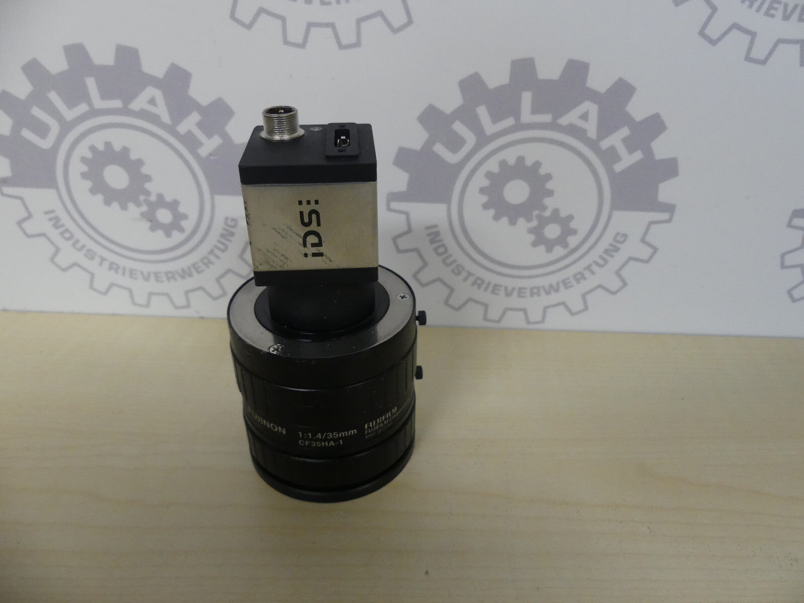IDS UI-3370CP-M-GL R2 mit FUJINON CF35HA-1