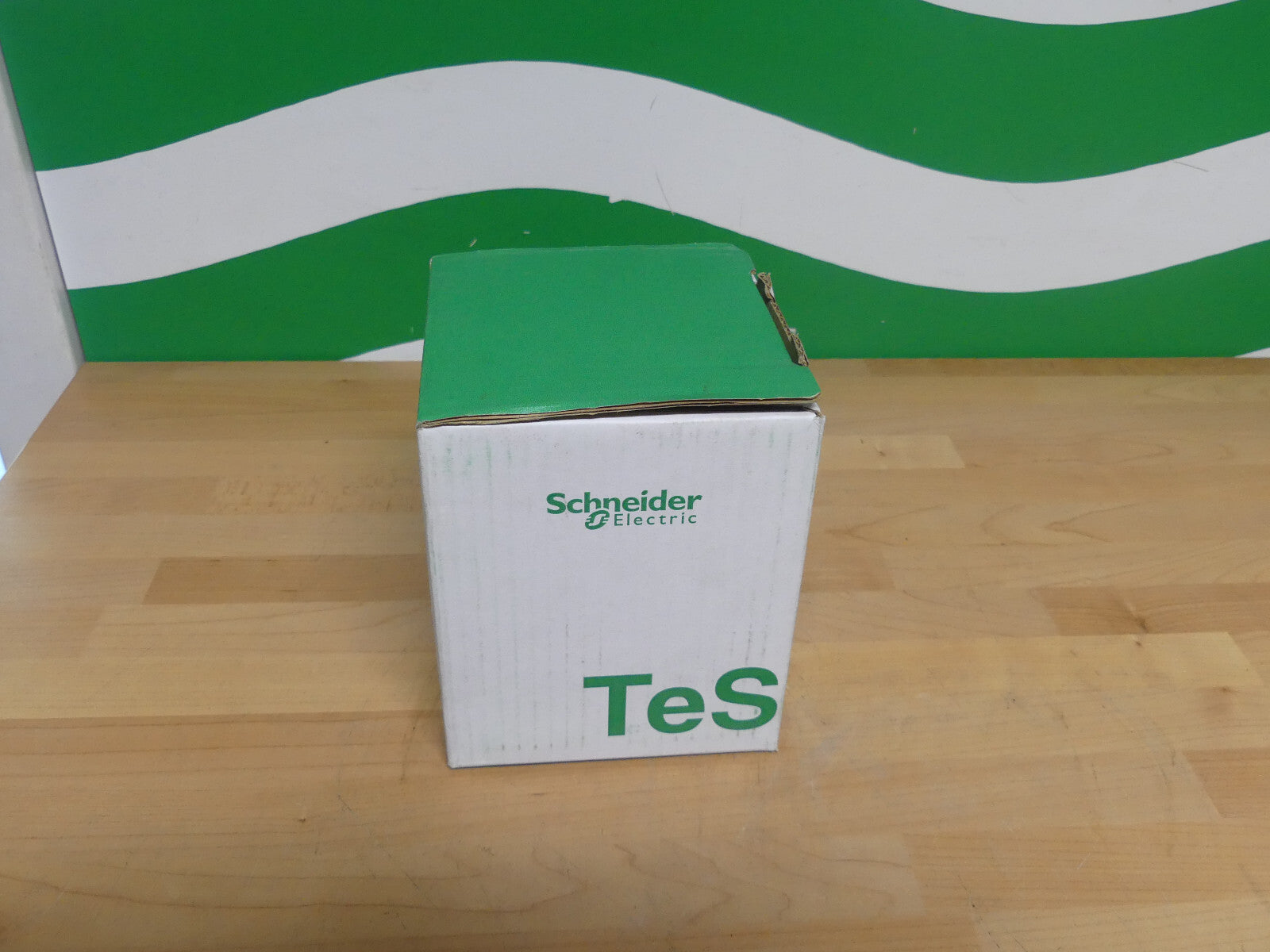 SCHNEIDER ELECTRIC LC2D323P7