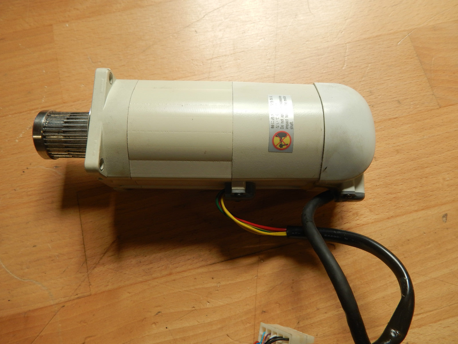 Panasonic Servo Motor MSM042A1H