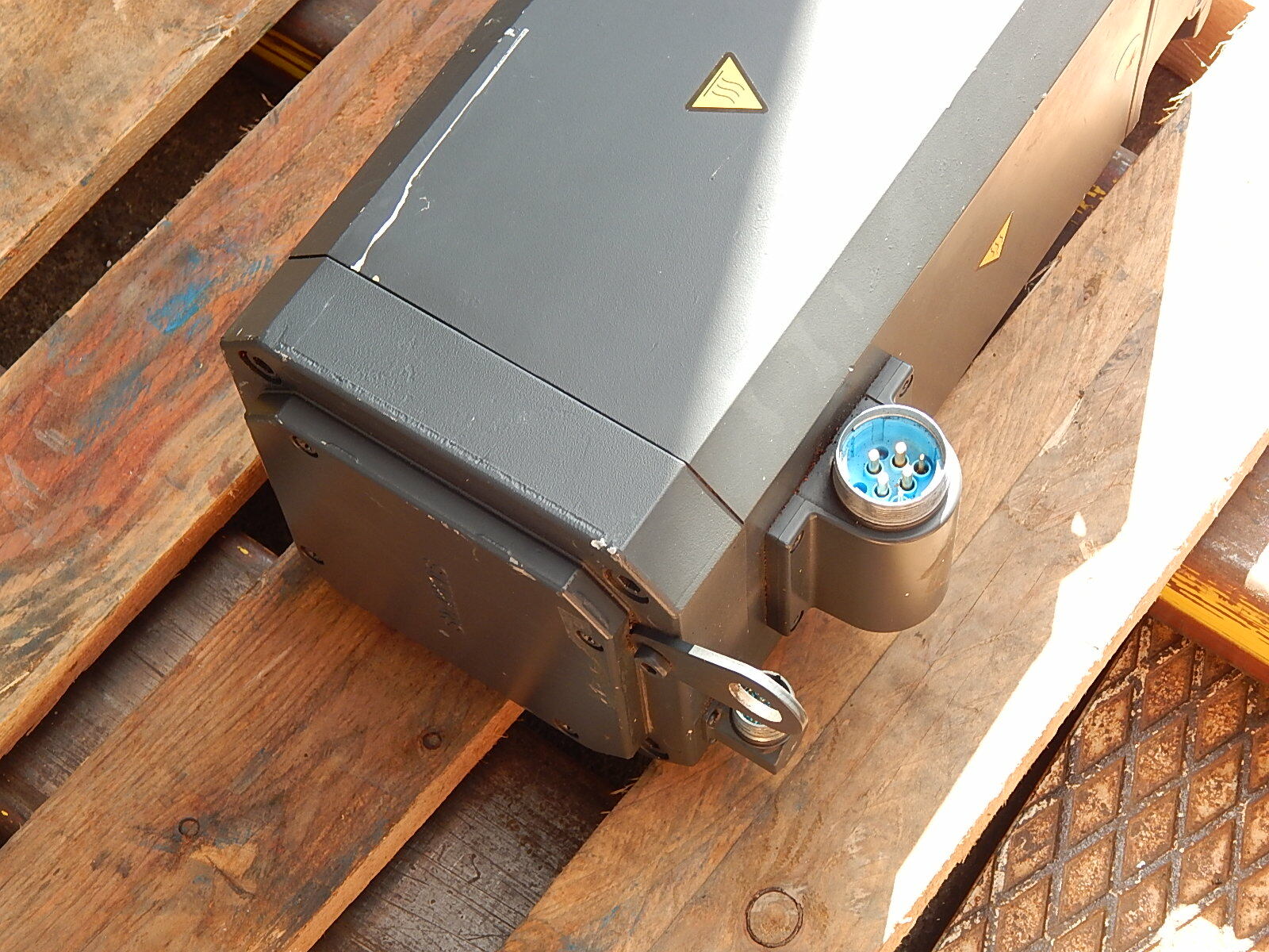  Siemens 1FT6105-1AC71-3EH1 3~Servomotor  used