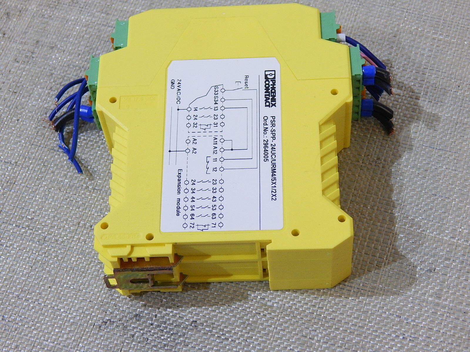 PHOENIX CONTACT PSR-SPP-24UC/URM4/5X1/2X2 // 2964005 Used