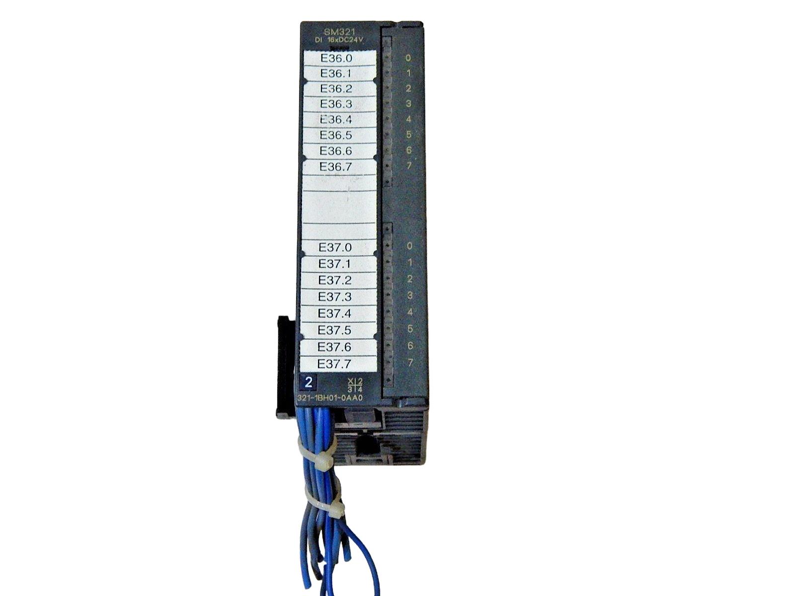 Siemens Simatic S7-300 SM321 // 6ES7321-1BH01-0AA0  E-Stand:01 Used