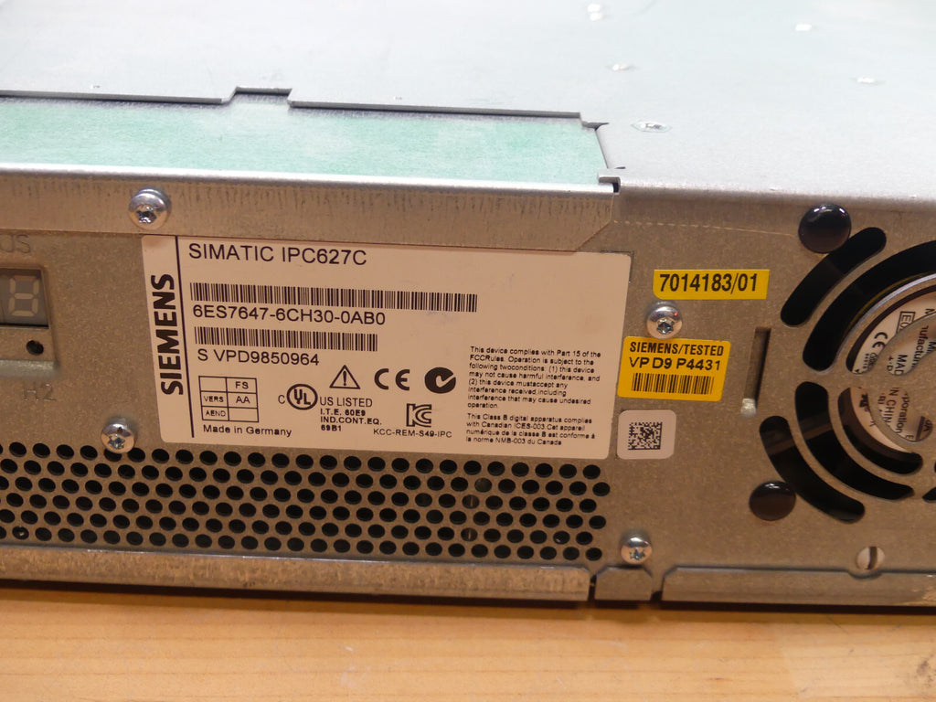 Siemens Simatic Box PC IPC627C  6ES7647-6CH30-0AB0 / 6ES7 647-6CH30-0AB0