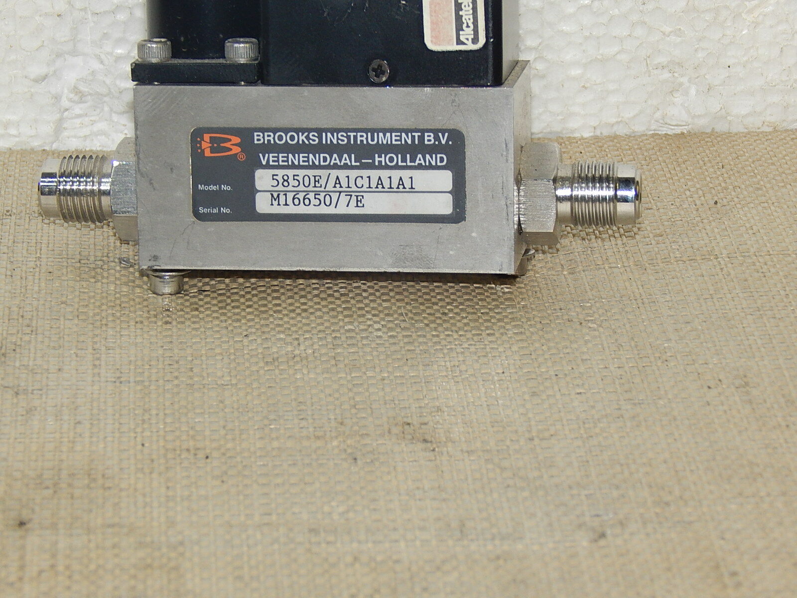 Brooks 5850E/A1C1A1A1 Serial No.M16650/7E  100bar used