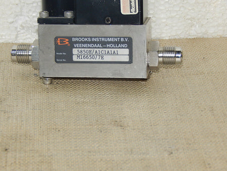 Brooks 5850E/A1C1A1A1 Serial No.M16650/7E  100bar used
