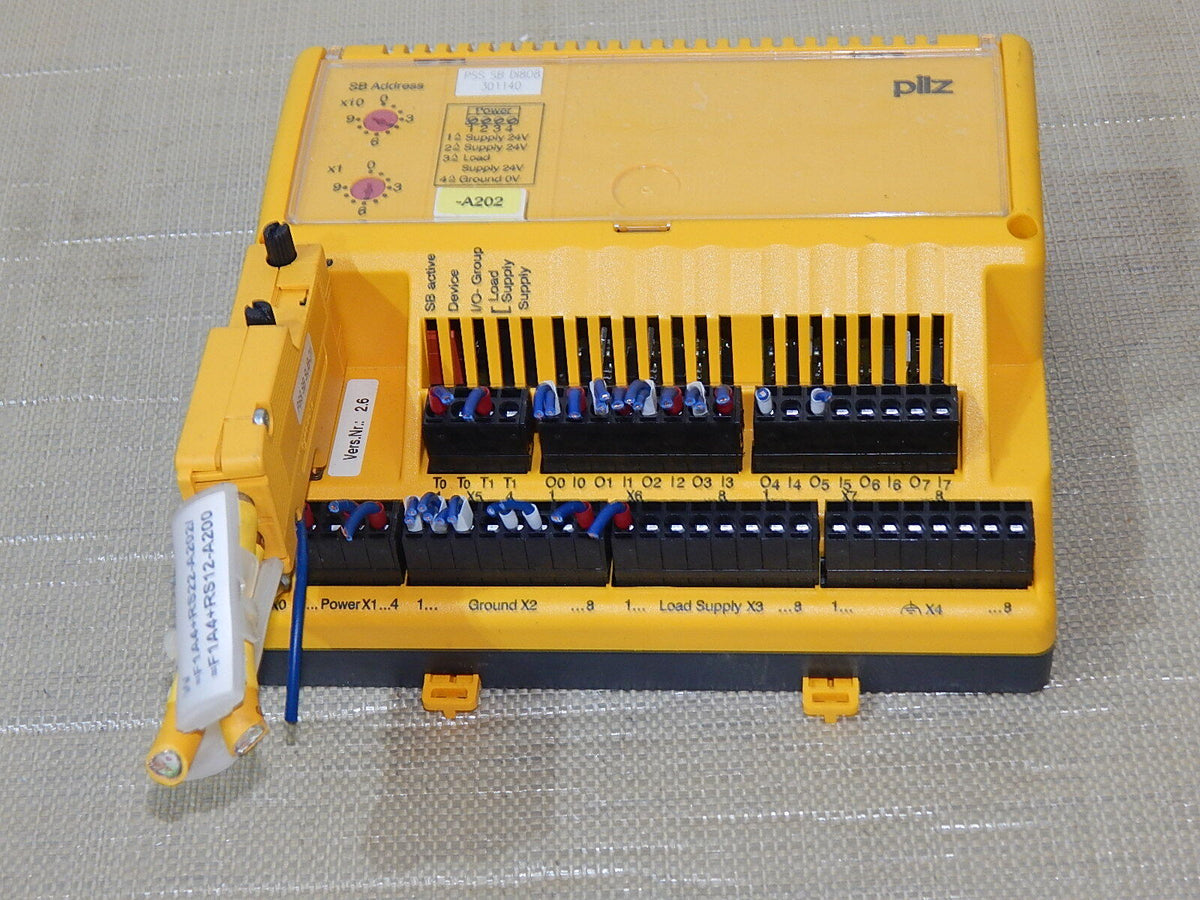Pilz PSS SB DI8O8 SAFETY BUS p  Ident.No.:  301140 Used