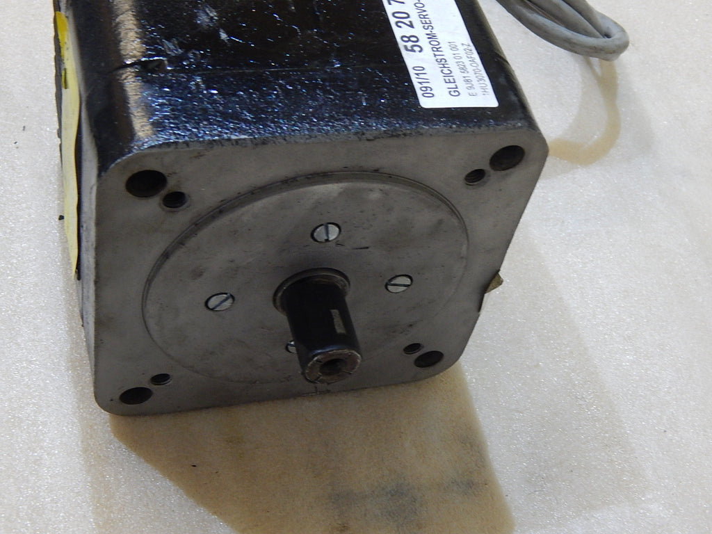 Siemens Gleichstrom Servo Motor  1HU3070-0AF02-Z  Used
