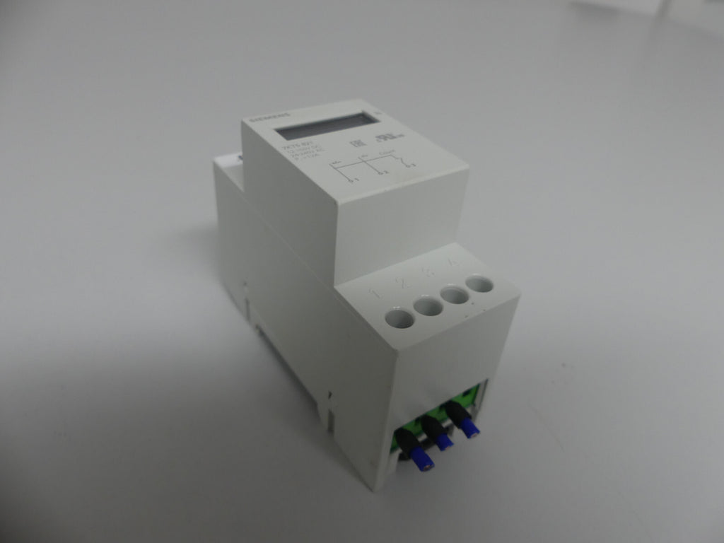 Siemens Zeitzähler 7KT5 821