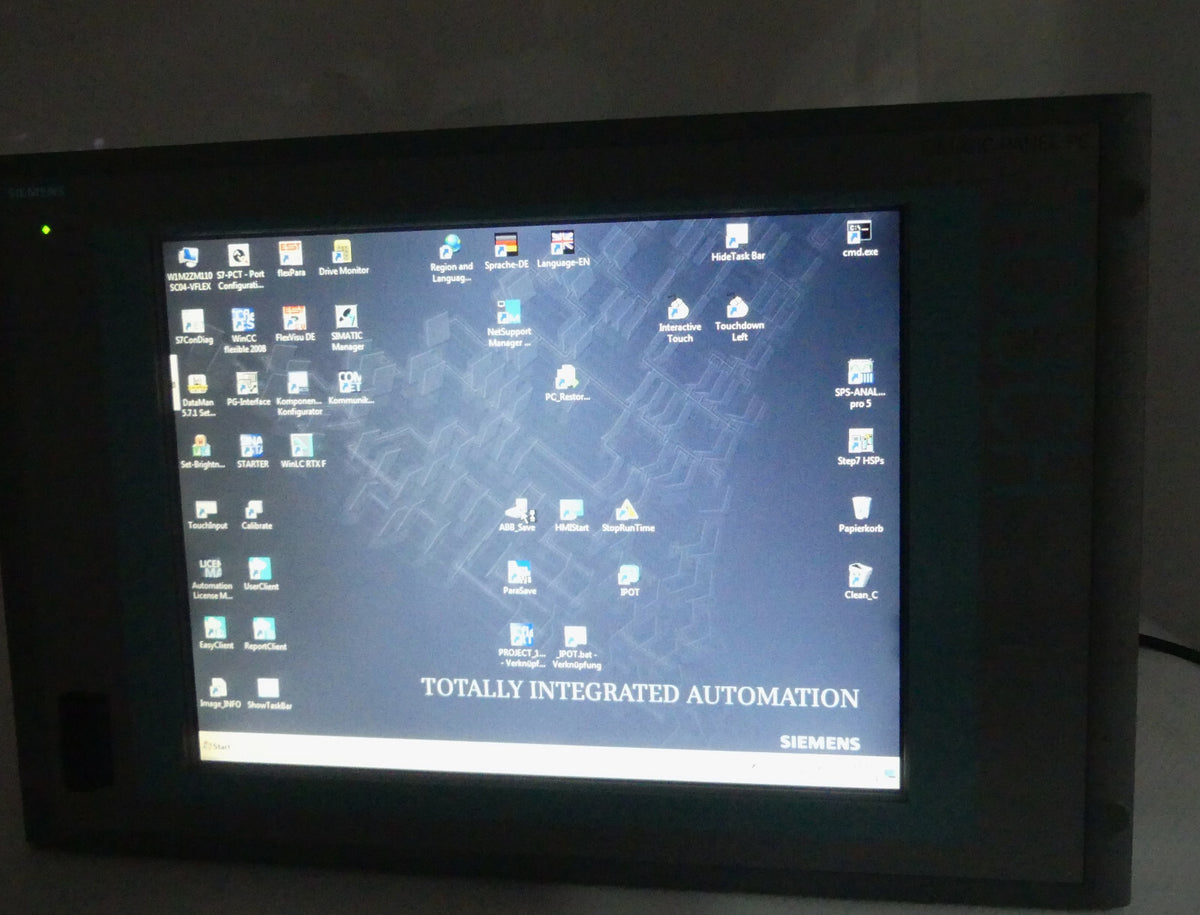 Siemens 6AV7892-0BJ34-0AC0 + panel 15T 677/877 ROHS