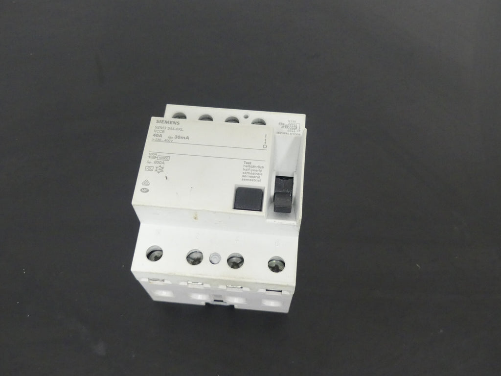SIEMENS 5SM3 344-6KL RCCB used