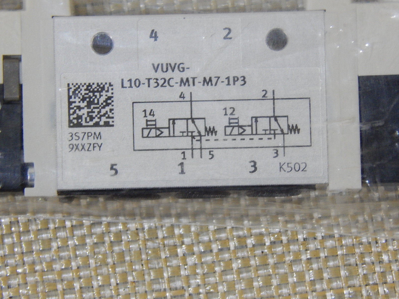 Festo VUVG-S10-T32C-MT-M7-1R8RL  Mat.-Nr.: 564212 Mag.ventil  New
