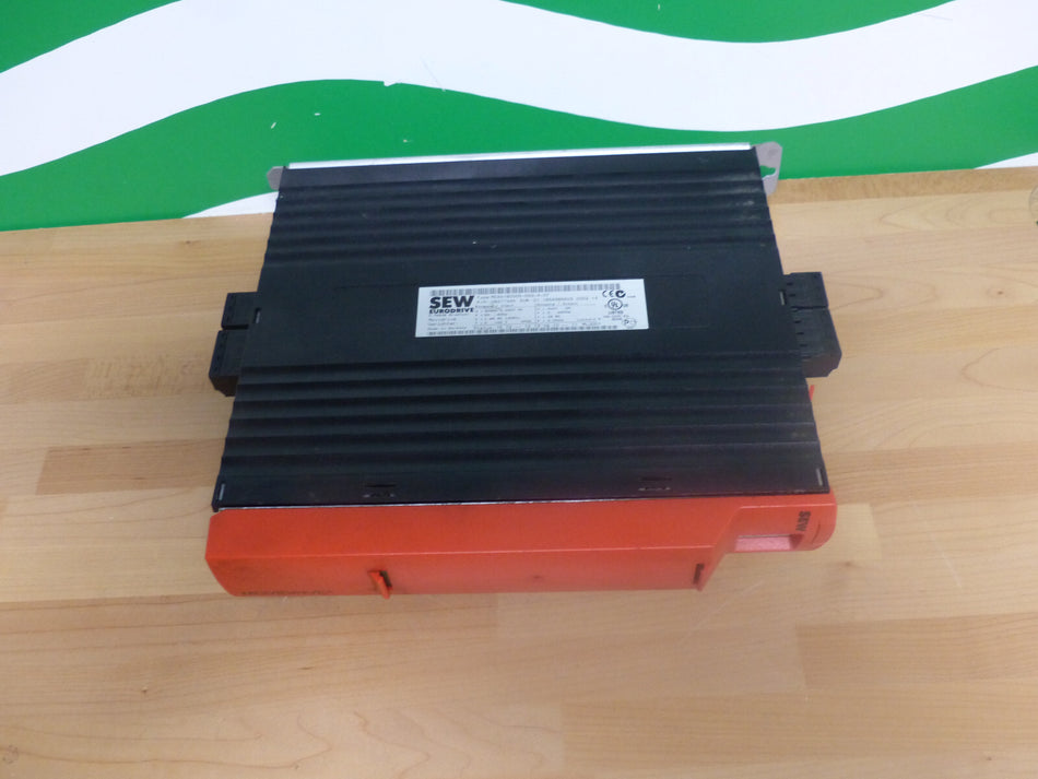 SEW Eurodrive Umrichter MDX61B0005-5A3-4-0T Bremswiderstand BW090-P52B s.Bilder