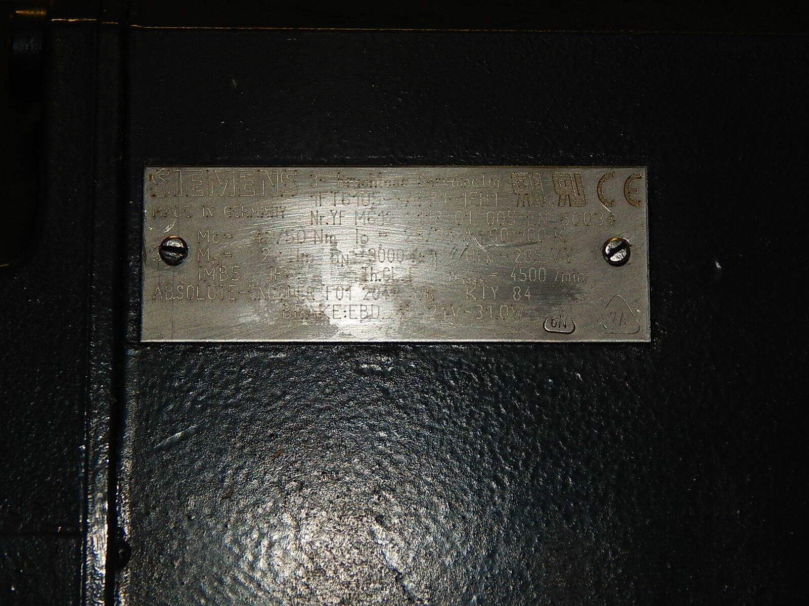 SIEMENS 3~BRUSHLESS-SERVOMOTOR   1FT6105 -8AF71 -1EH1 Used