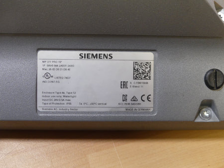 Siemens 6AV6 644-2AB01-2AX0   6AV6644-2AB01-2AX0 leicht beschädigt
