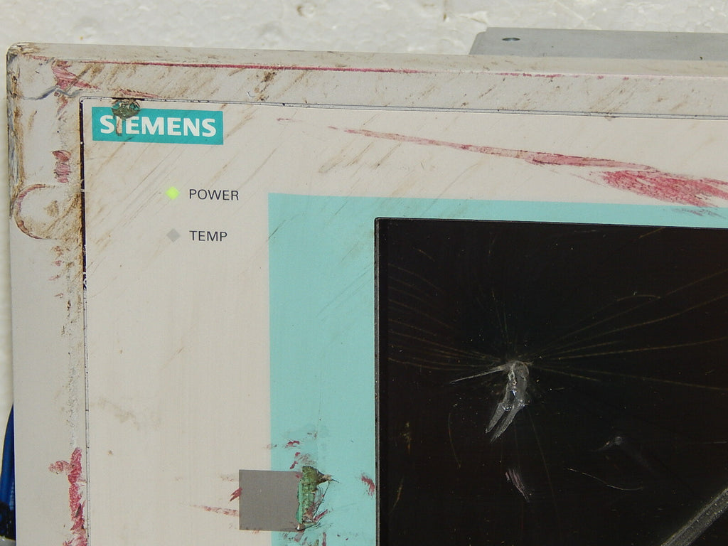 Siemens Simatic Panel PC 677B (AC) 15 Touch A5E02486984 Bildschirm gebrochen