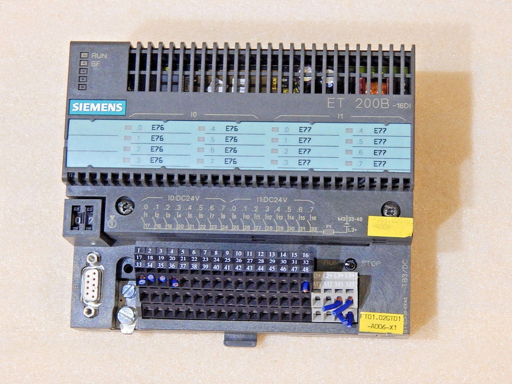 Siemens Simatic S7 6ES7131-0BH00-0XB0 + 6ES7193-0CA30-0XA0  used