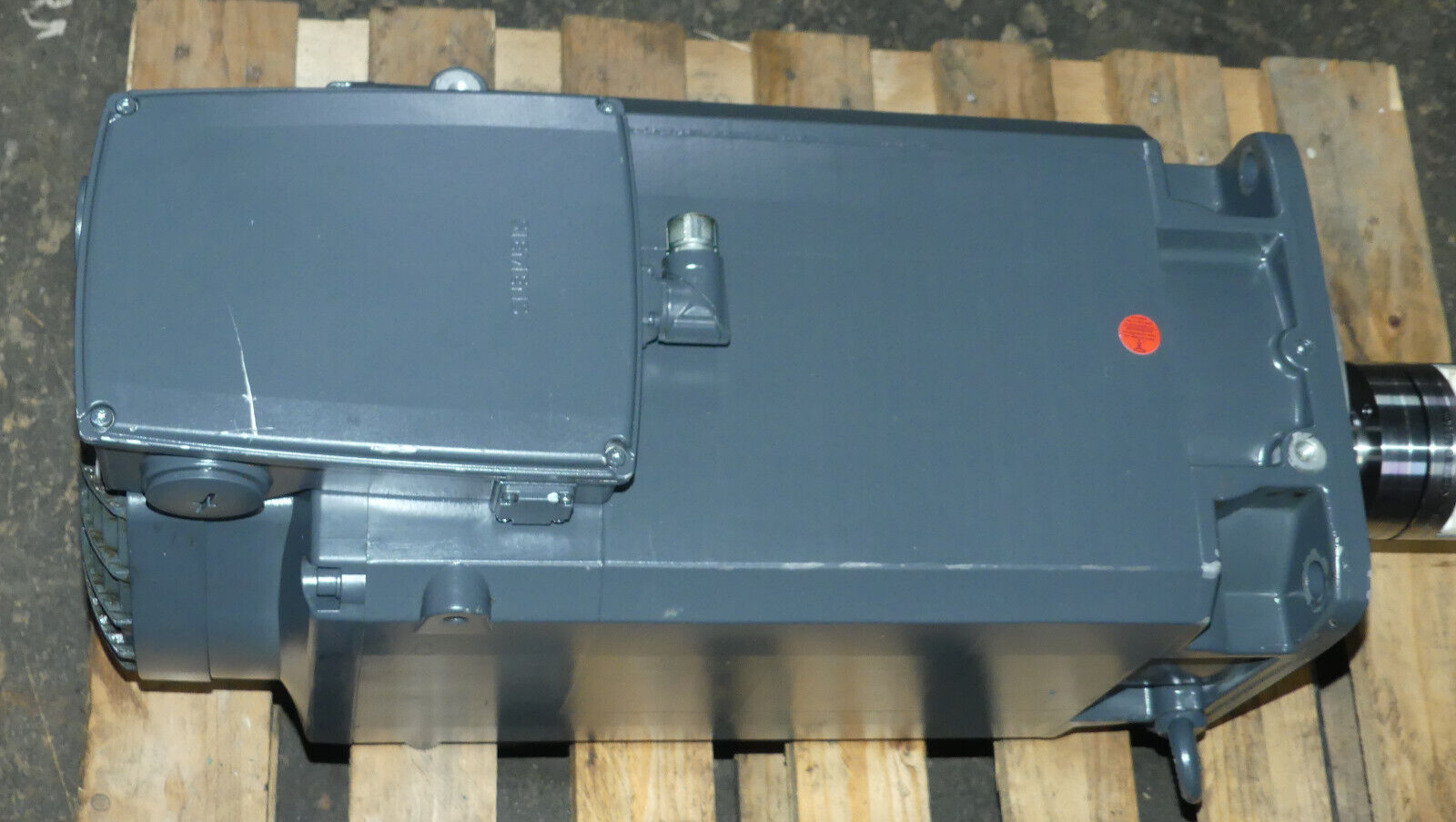 Siemens 1PH8137-1CG02-0LA2-Z onhe deckel