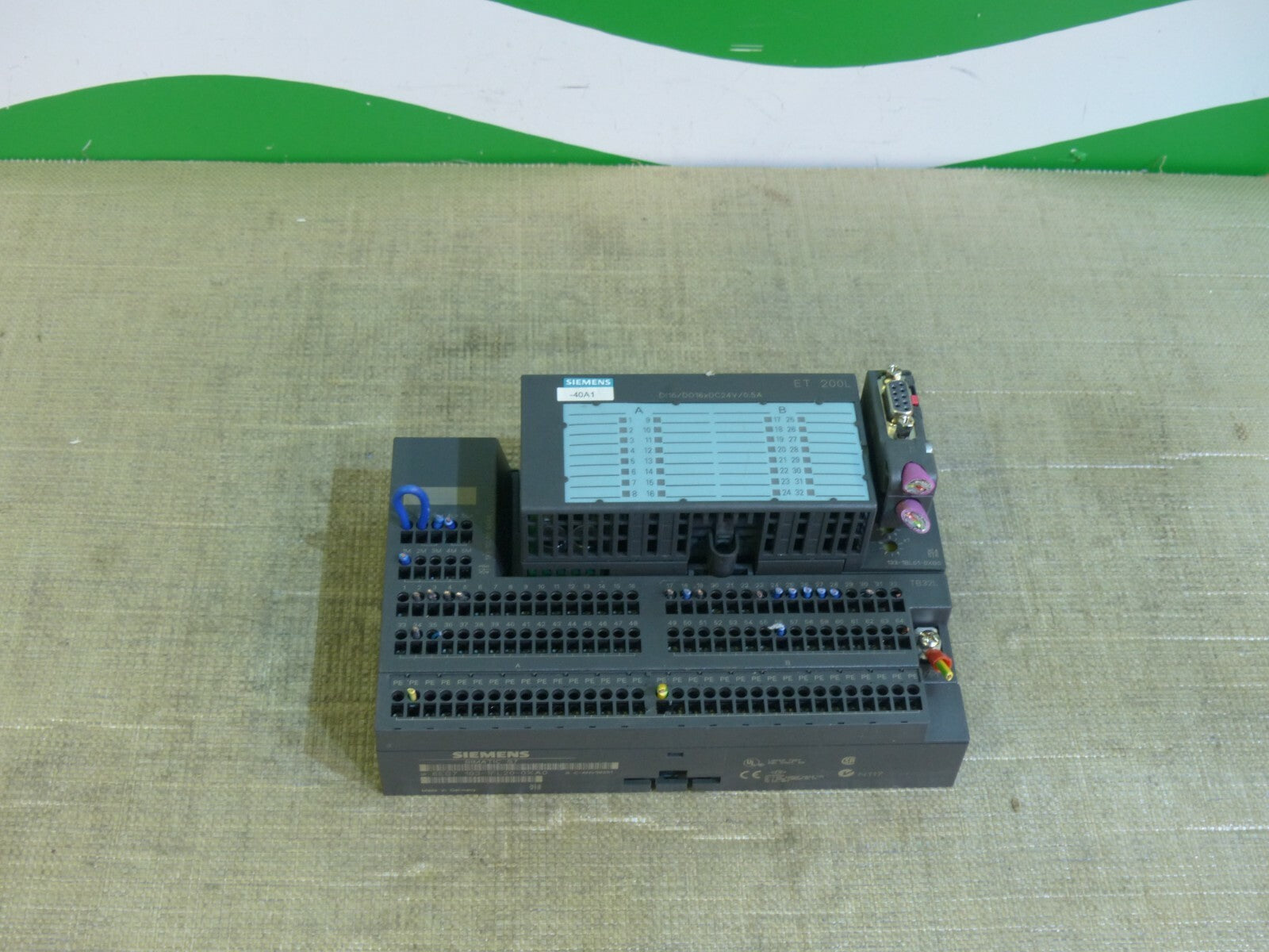 Siemens 193-1FL20-0XA0 + 133-1BL01-0XB0 + DI16/DO16xDC24V/0,5A