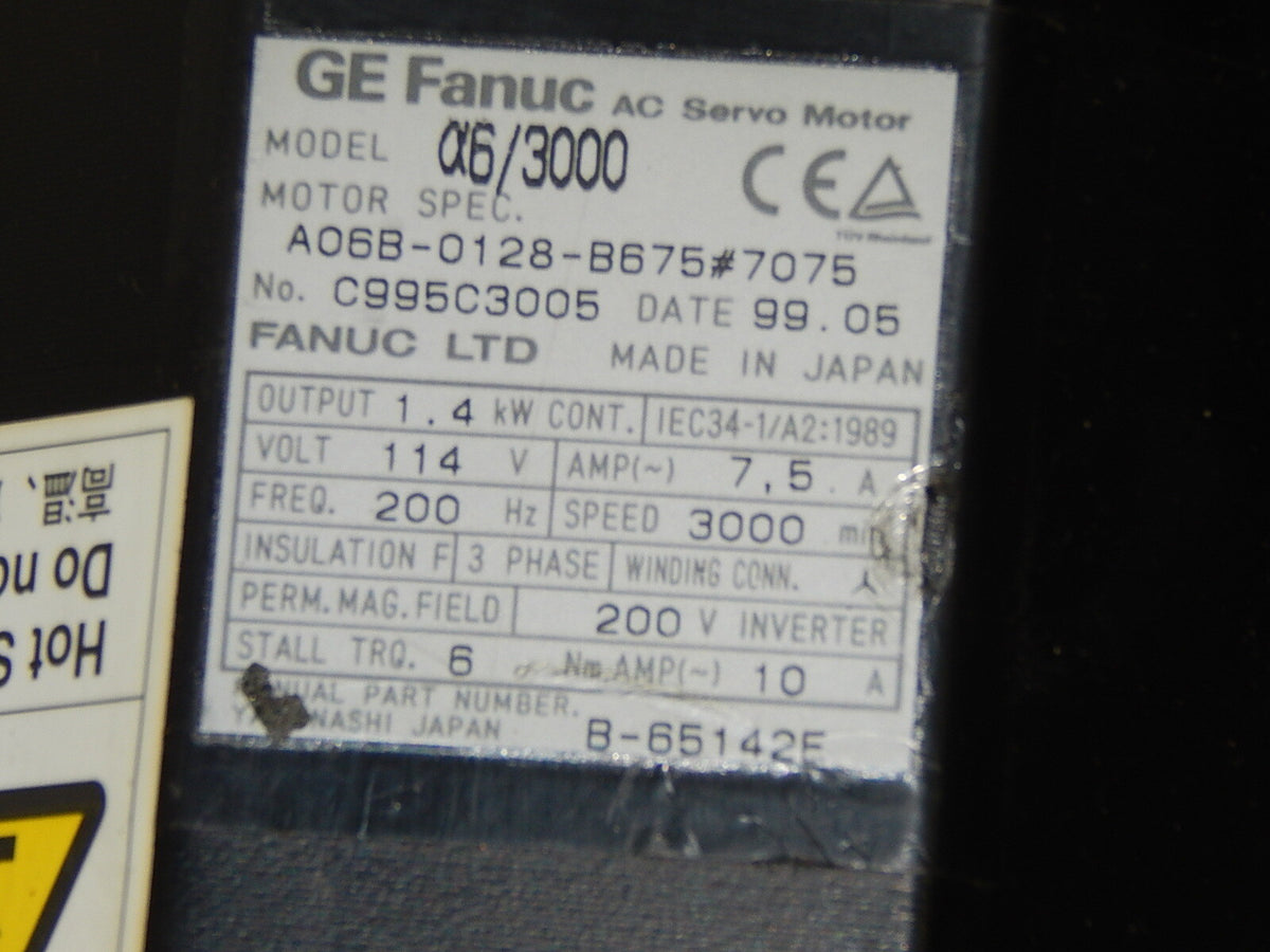 Fanuc AC Servo Motor 06/3000 A06B-0128-B675 #7075 Used, Deckel leicht gebrochen