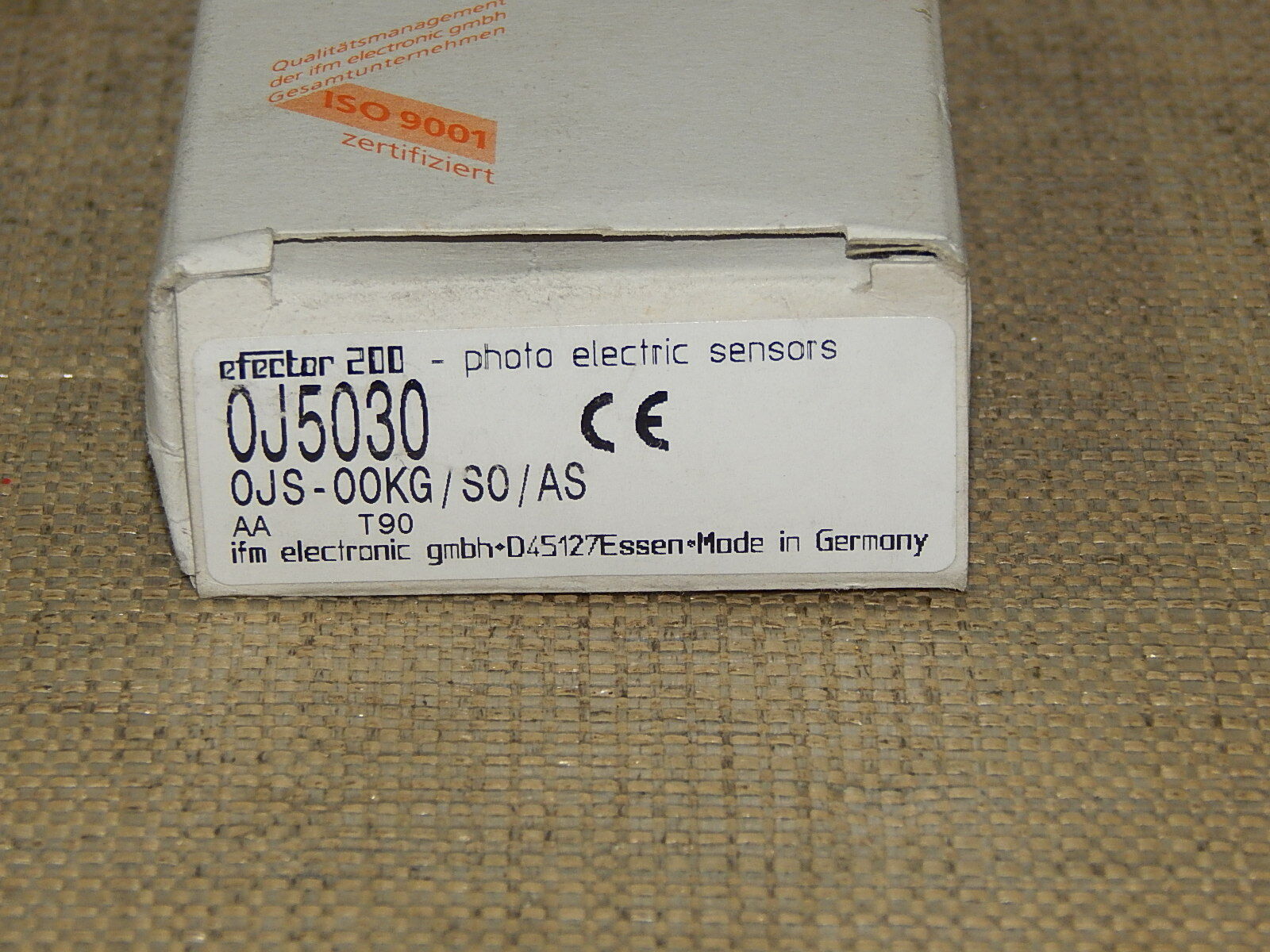 ifm 0J5030  0JS-00KG/S0/AS  Photo electric Sensor New