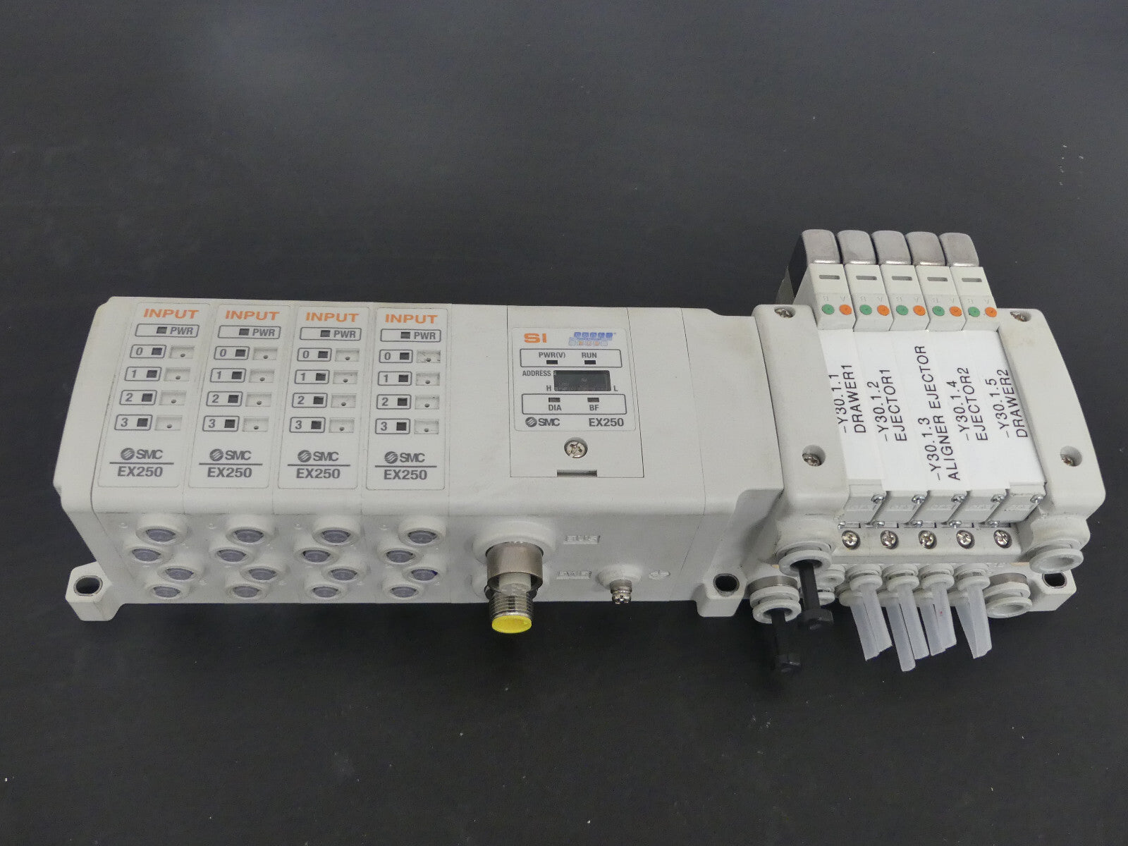 SMC SI Unit EX250 - SPR1 ProfiBus EX250SPR1+4XEX250-1E3+VQC1-QQ162 s.Bilder