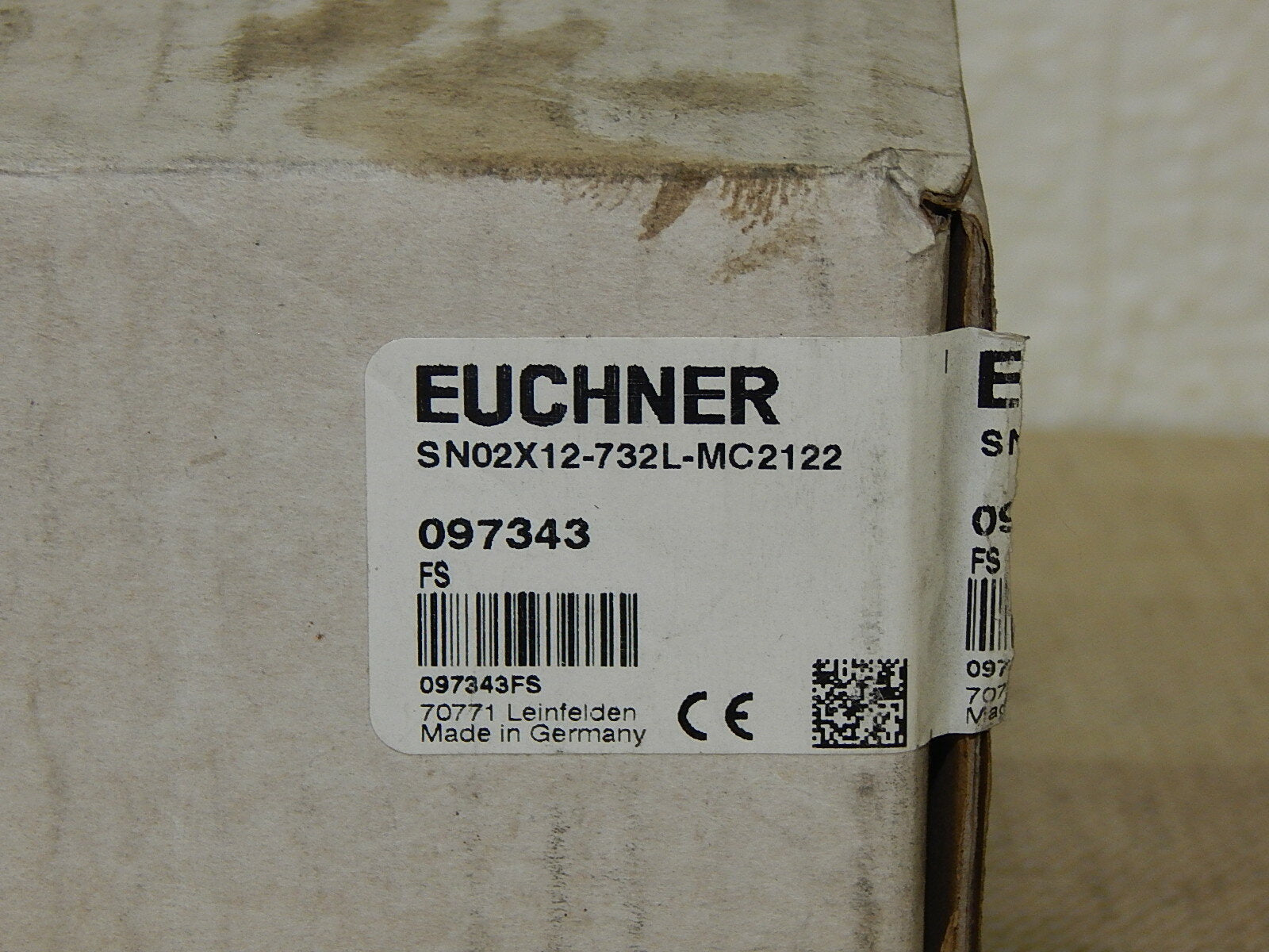  Euchner Näherungsschalter 00-138-451 SN02X12-732L-MC2122 New