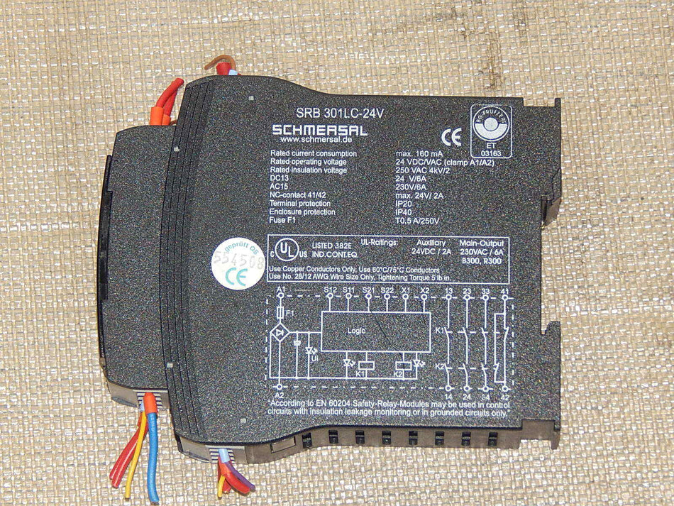  Schmersal SRB 301LC-24V // SRB301LC-24V  Sicherheitsrelais  used