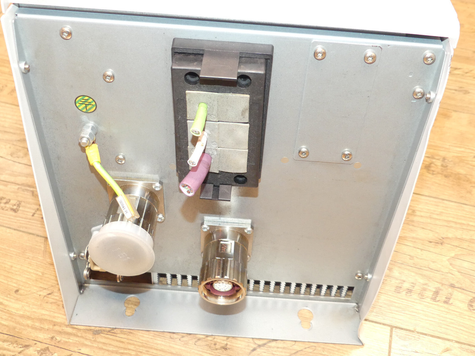 EST TECHNOLOGIE flex E05 CM E05-CM -V2-W10-E-2K-20A