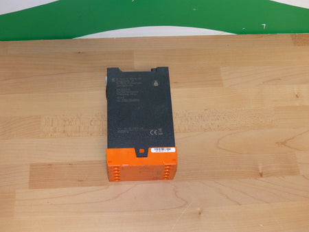 E.Dold BA7632.01 // BA 7632.01  Fortschaltrelais AC 230V