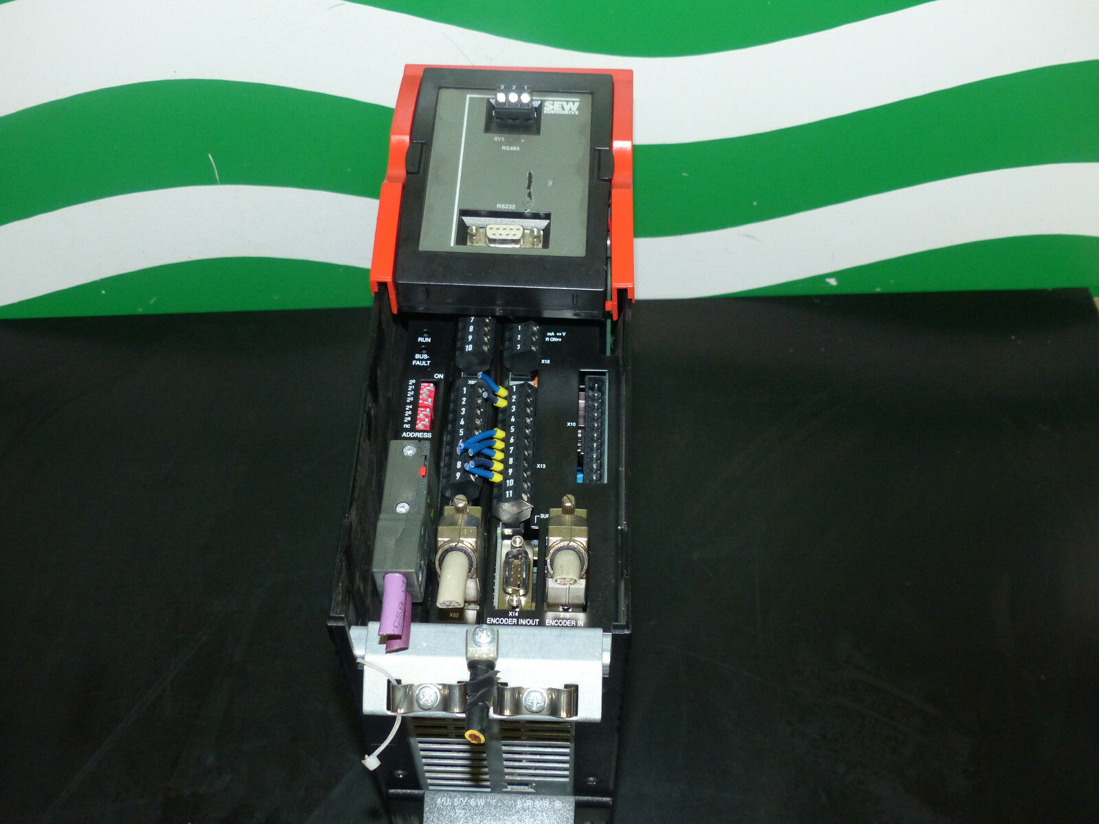 SEW EURODRIVE MDV60A0015-5A3-4-0T
